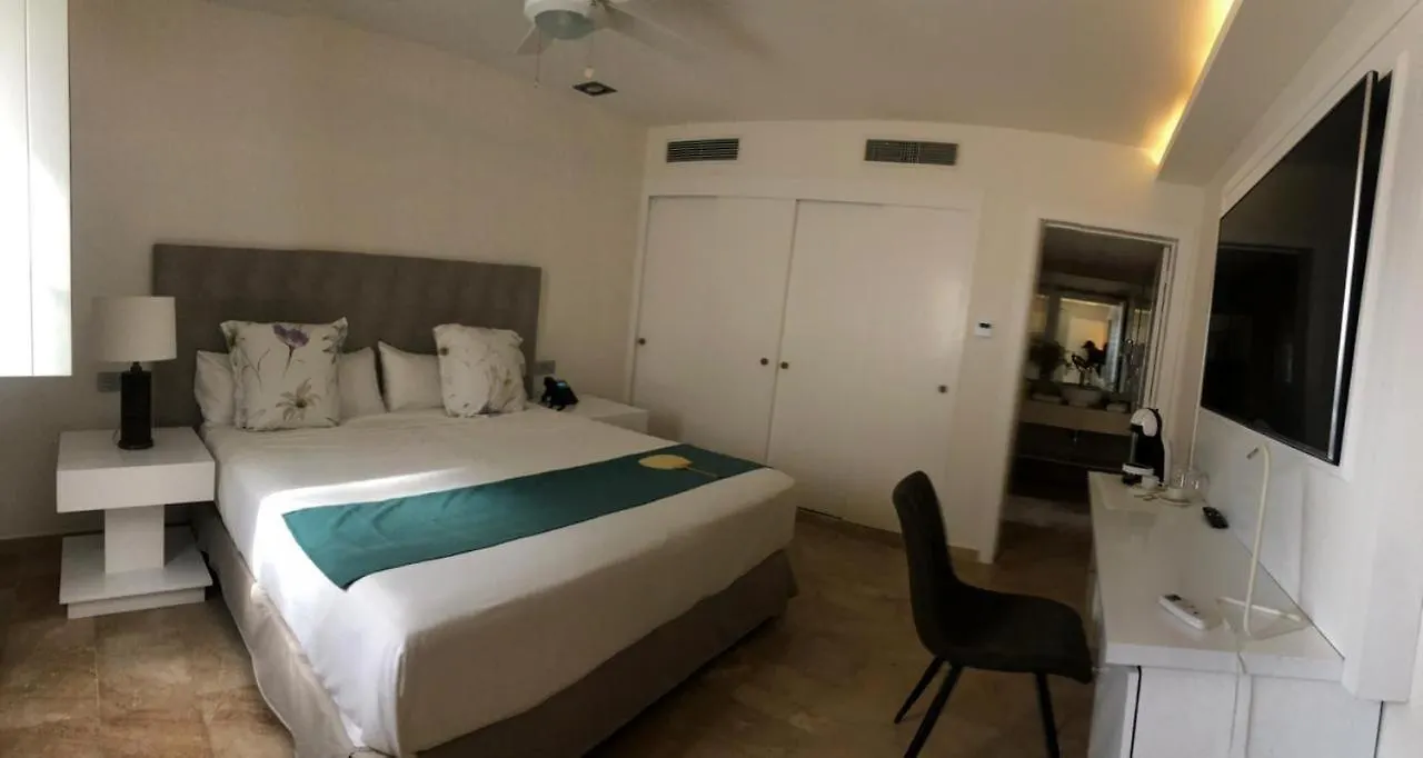 פונטה קאנה Boutique Hotel Paradise מלון דירות פונטה קאנה